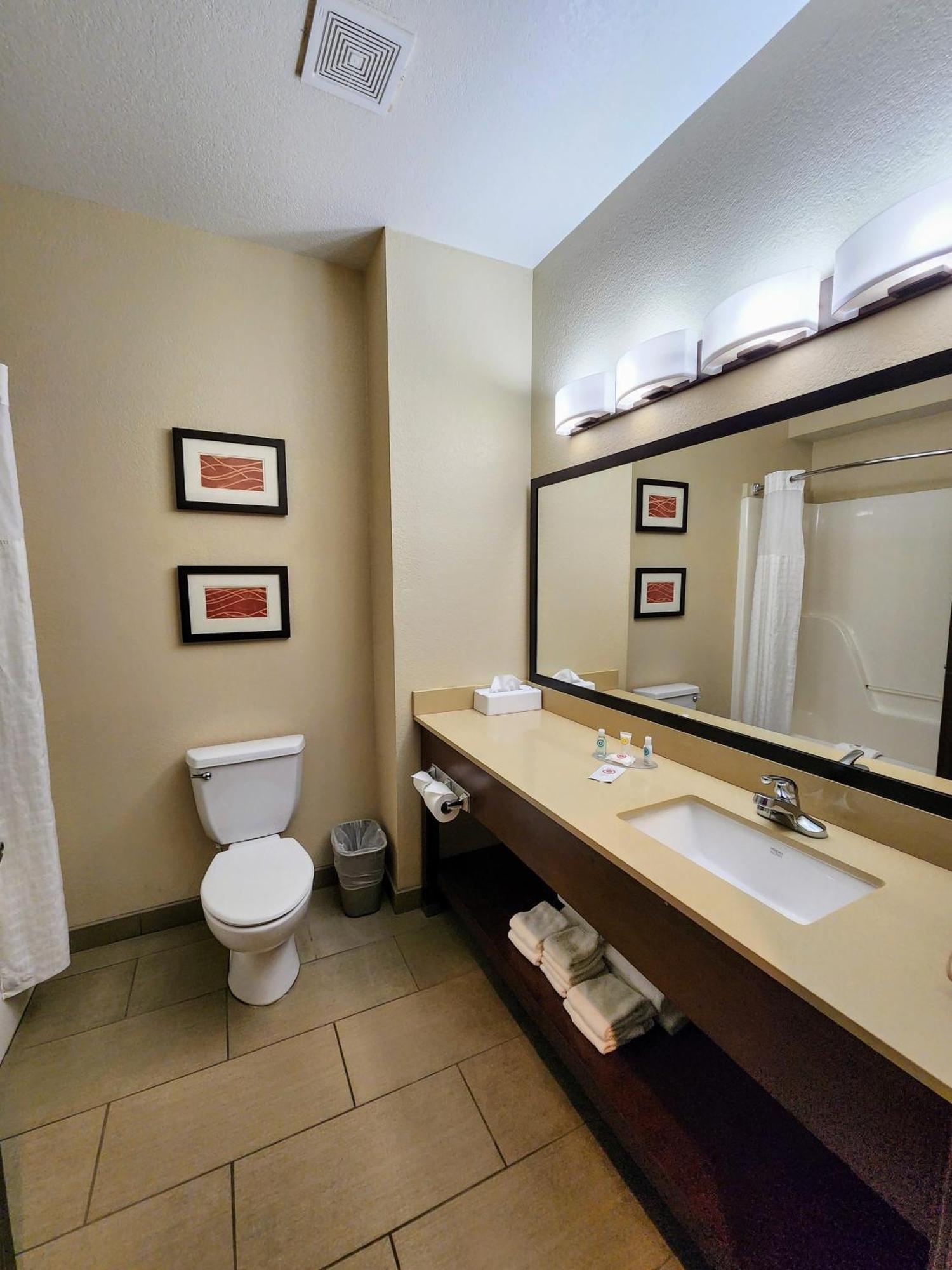 Comfort Inn Bolivar Екстериор снимка
