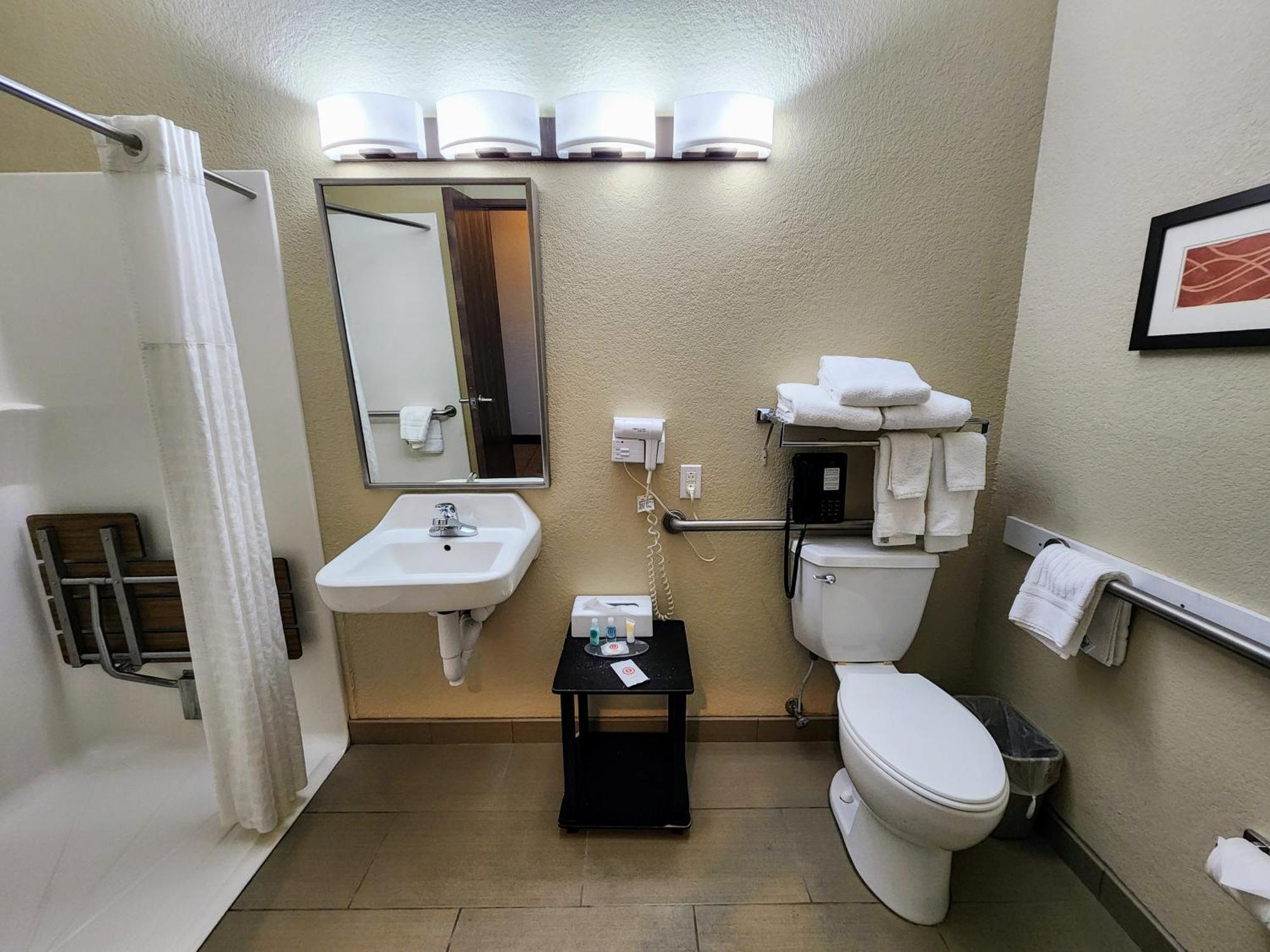 Comfort Inn Bolivar Екстериор снимка